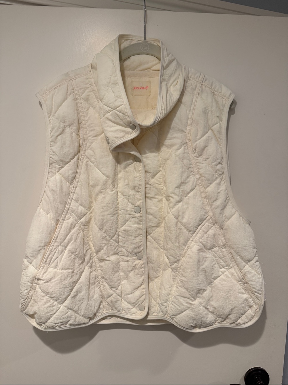 Free People Quilted Cream Women's Vest - Lightweight Sleeveless Coat